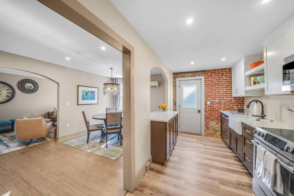 Luxury Apartment In Historic Carriage House Kennett Square Exterior photo